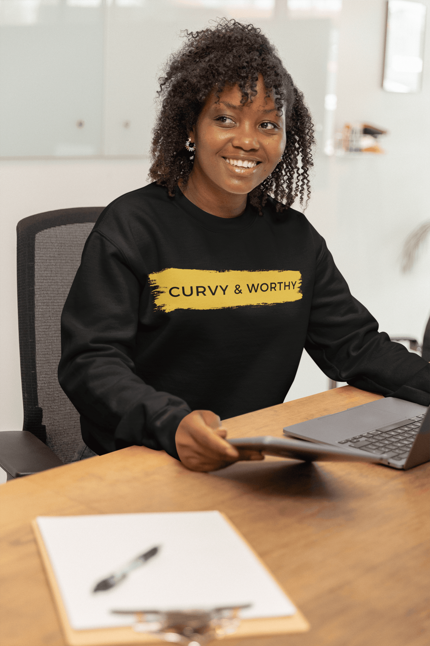 Curvy & Worthy Sweatshirt